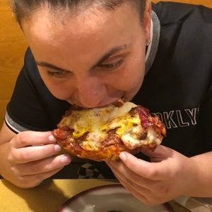 Meet your Posher, Rachel